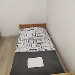 호스텔 House 슈체친